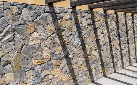 Cum montam Piatra Poligonala