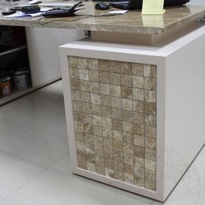 Мозаика из полированного светлого мрамора Emperador, 4,8 x 4,8 см