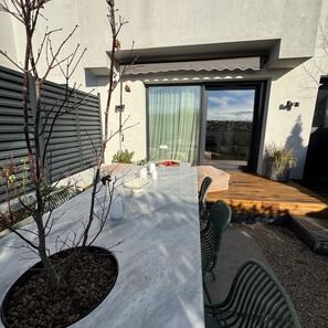 Специальные детали из полированного мрамора Kavala Cross Cut (столешницы / ступени / подоконники), 3 см