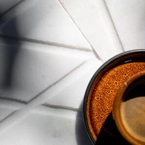 Мрамор «Геометрические фигуры Нью-Йорка», 15 x 30 см