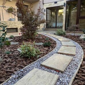 Галька красная атласская мраморная, 2-4 см кг