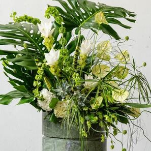 Отдельно стоящая раковина цвета изумруда, мрамор Teos