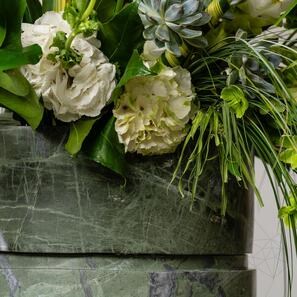 Отдельно стоящая раковина цвета изумруда, мрамор Teos