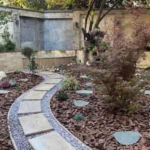 Травертин латте PREMIUM, шлифованный и точеный, 61 x 40,6 x 3 см