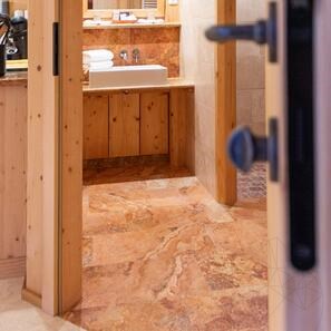 Персиковый травертин с поперечной огранкой, 61 x 30,5 x 1,2 см