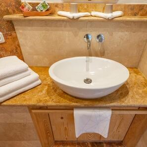 Специальные изделия из травертина персикового цвета, полированный, 2 см