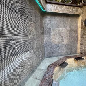 Серебряный травертин Рифлат, 120 x 60 x 2 см 