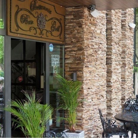 Ardezie Rusty Brown 3D Strips | Piatra Decorativa pt. Placari Verticale, Exterior-Interior (10-12 mp/palet)